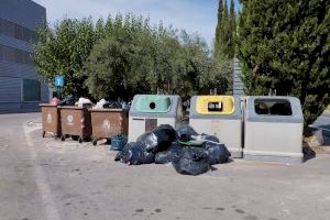 El PSOE reclama al govern d'Ontinyent mesures concretes per a frenar l'acumulació d'escombraries i mobles al carrer