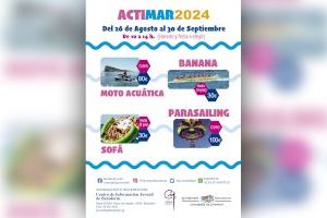 Juventud oferta por primera vez cuatro actividades acuáticas para el último tramo del verano en Benidorm