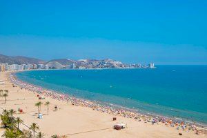 Cullera frega el ple total en la setmana turística «més important de l’any»