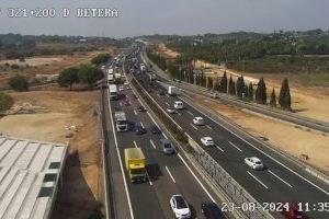 Accidente Bétera: Más de 2 km de retención en la A-7