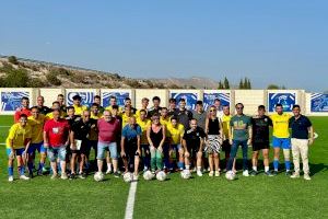 Solidaridad, recuerdo y mucha deportividad en el memorial “Adrián Soler” de fútbol, disputado entre el CD El Campello y el Betis Florida