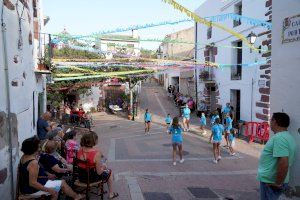 Vilafamés es prepara per a les Festes de Sant Ramon