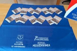 La campaña que celebra el décimo aniversario SICTED SAGUNTO llena de toallas azules las playas de Sagunto