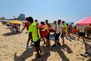 Imatge d'arxiu d'un rescat a la platja de Calp