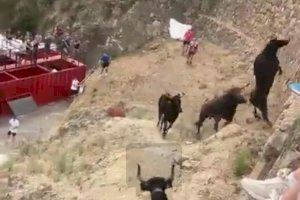 VÍDEO | Espectacular encierro a Eslida amb esglai inclós