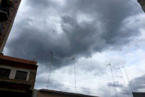 Vila-real suspende algunos de los actos programados a causa de la lluvia