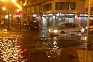 Valencia abre esta noche el Centro de Atención de Emergencias Sociales ante la alerta meteorológica para acoger a las personas sin hogar