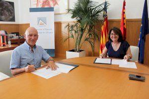 La UA y el Club Rotary Alicante renuevan su convenio de colaboración