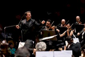 La Orquestra de la Comunitat Valenciana visita Torrent, Llíria y Cullera con James Gaffigan como director musical