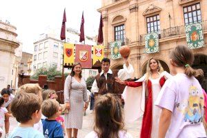 Castellón abre el Rincón Infantil Medieval celebrando el 773 aniversario de la ciudad