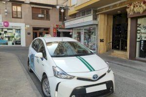 Elche insiste en apostar por las licencias estacionales de taxis