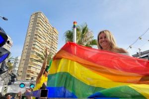 Nuria Montes afirma que el Consell solicitará a Turespaña acciones de promoción en el mercado británico dirigidas al segmento LGTBI