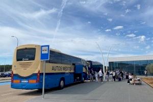 El servicio de autobús del aeropuerto de Castellón mantiene la conexión con Valencia en septiembre y octubre