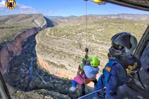 Nuevo rescate en Chulilla: Los bomberos sacan a un excursionista con la pierna lesionada