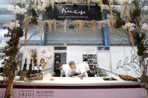 Alicante Gastronómica acerca la alta cocina con tapas a precios populares en el Rincón de las Estrellas y los Soles