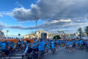 Peñíscola congrega a más de 1.000 participantes en la Vuelta en Bicicleta de sus Fiestas Patronales