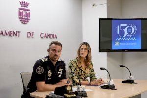 El programa Agente Tutor de la Policía Local de Gandia realizó cerca de 900 intervenciones durante el pasado año