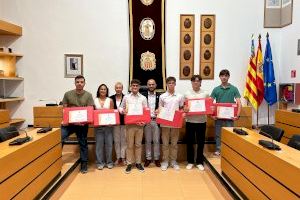 Algemesí libra los premios a los mejores expedientes académicos de Bachillerato y Ciclos Formativos