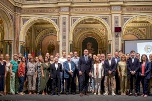 La Diputació de València reunix alcaldes de la província per a desenvolupar un programa de seguretat viària escolar en el Circuit de Cheste