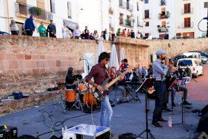 Torna "Vermuts a la Font de Vilafamés": el cicle de música amb més èxit dels diumenges al matí