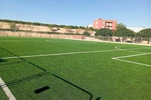 El campo de fútbol La Nía contará con gradas y una nueva iluminación