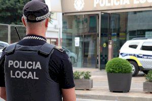 Valentia i professionalitat: un Policia Local rescata a una dona discapacitada atrapada en un incendi a Alaquàs