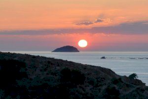 Vilamuseu organiza una sesión de observación arqueastronómica y de yoga en el santuario iberorromano de La Malladeta para recibir el otoño