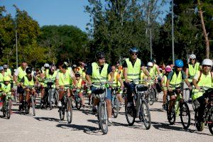 El ‘Día de la Bicicleta’ visibiliza el compromiso con la movilidad sostenible en Mislata