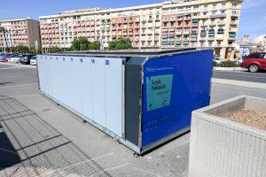 València instala un aparcamiento seguro para bicis en La Marina con motivo de la Semana Europea de la Movilidad