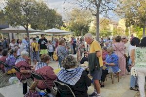 La pesca como vínculo entre Villajoyosa y Algeciras centra la charla celebrada por la visita de algecireños esta semana al municipio