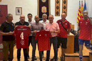 Algemesí C.F. presenta el que serà la seua equipació per al 75 aniversari del club