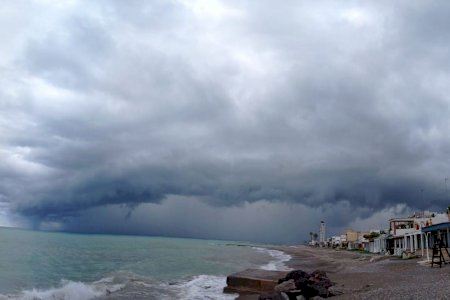 AEMET adverteix sobre aquest dissabte i cap zona de la Comunitat Valenciana es lliurarà: "Pot ser el dia més advers de l'episodi"