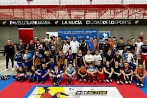 60 alumn@s en el curso técnico internacional de Kick Boxing en La Nucía