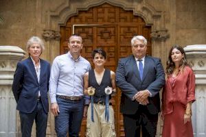 La Diputació de València rinde homenaje a la doble medallista olímpica María Pérez