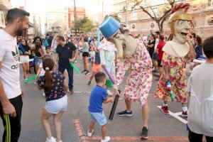 Los gegants, cabuts y gegantons vuelven a salir a las calles de Burriana por La Mercè