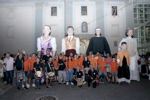 Burriana rinde homenaje a la Virgen de la Mercé en su tradicional procesión