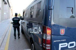 Un macro operativo policial acaba con 167 personas identificadas y 5 detenidas en la estación de autobuses de Valencia