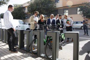 Así es el nuevo Bicicas: Renovadas bicicletas y nuevas bases en Castellón