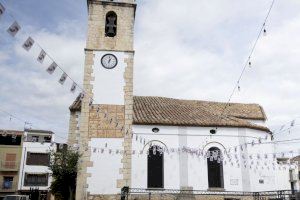 Tírig s'engalana per a ser el millor amfitrió del Dia de la Província