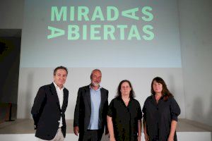 El Centre del Carme de Cultura Contemporània dona suport al certamen Obert València amb una exposició col·lectiva d’avantguarda