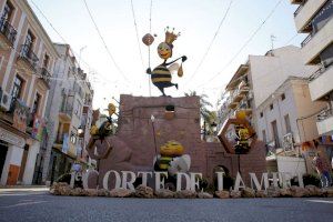 Un pueblo de Valencia se endulza de miel con una histórica feria declarada Fiesta de Interés Turístico Autonómico