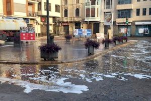 Burriana vuelve a la carga con la limpieza integral: colaboración ciudadana y agua reciclada