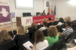 “No podemos tener democracias fuertes si toleran que se comercialice con las mujeres”