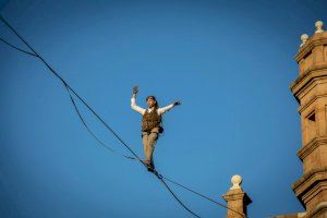 Arranca con el mejor circo y funambulismo internacional el festival MUT! de Castellón