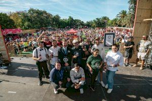 Valencia escribe un nuevo capítulo en su historia gastronómica con un récord Guinness: vive su 'esmorzar' más multitudinario