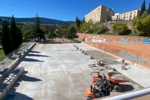 En marxa les obres de la nova pista poliesportiva de la Zona Nord d'Alcoi