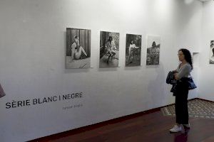 La Llotja del Cànem inaugura l'exposició fotogràfica «Sèrie blanc i negre» del castellonenc Ismael Llopis