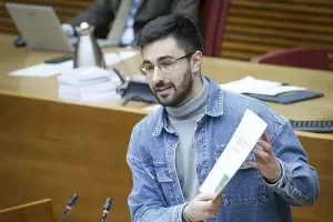 El PSPV-PSOE acusa a Mazón de "robarle a los valencianos el derecho a acceder a una vivienda digna"