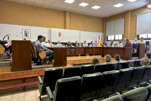 El Pleno del Ayuntamiento de Benicàssim aprueba la bajada del IBI y la tasa de residuos obligada por Ley