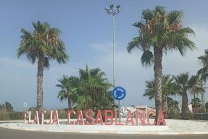 El PP propone habilitar en Almenara una playa para mascotas